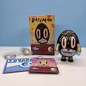 Gary Baseman Qee Toy2R Egg Keychain Hump Qee Dump Qee Vinyl Figure 2006 BLACK